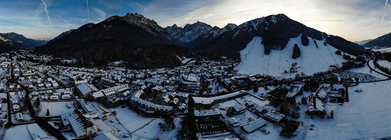 Apartment Amber, Kranjska Gora - Center المظهر الخارجي الصورة